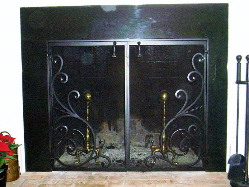 discounted fireplace screen, cast iron enamled fireplace screen, flat fireplace screen, decorative fireplace screen